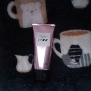 *Real* Victoria Secret Tease Hand Lotion